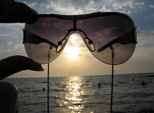Профилактика катаракты - солнечные очки